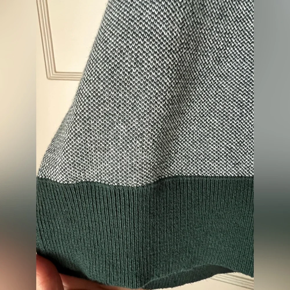 💚NWT Ben Sherman crewneck contrast trim spruce green and white sweater M